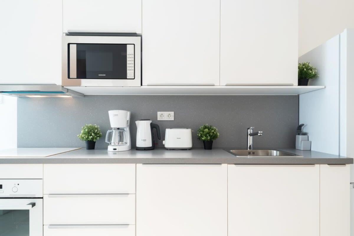 Large Apartment At Perfect Central Location Budapest Exterior foto