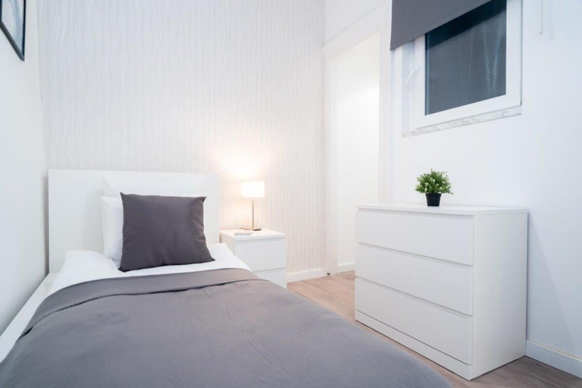 Large Apartment At Perfect Central Location Budapest Exterior foto