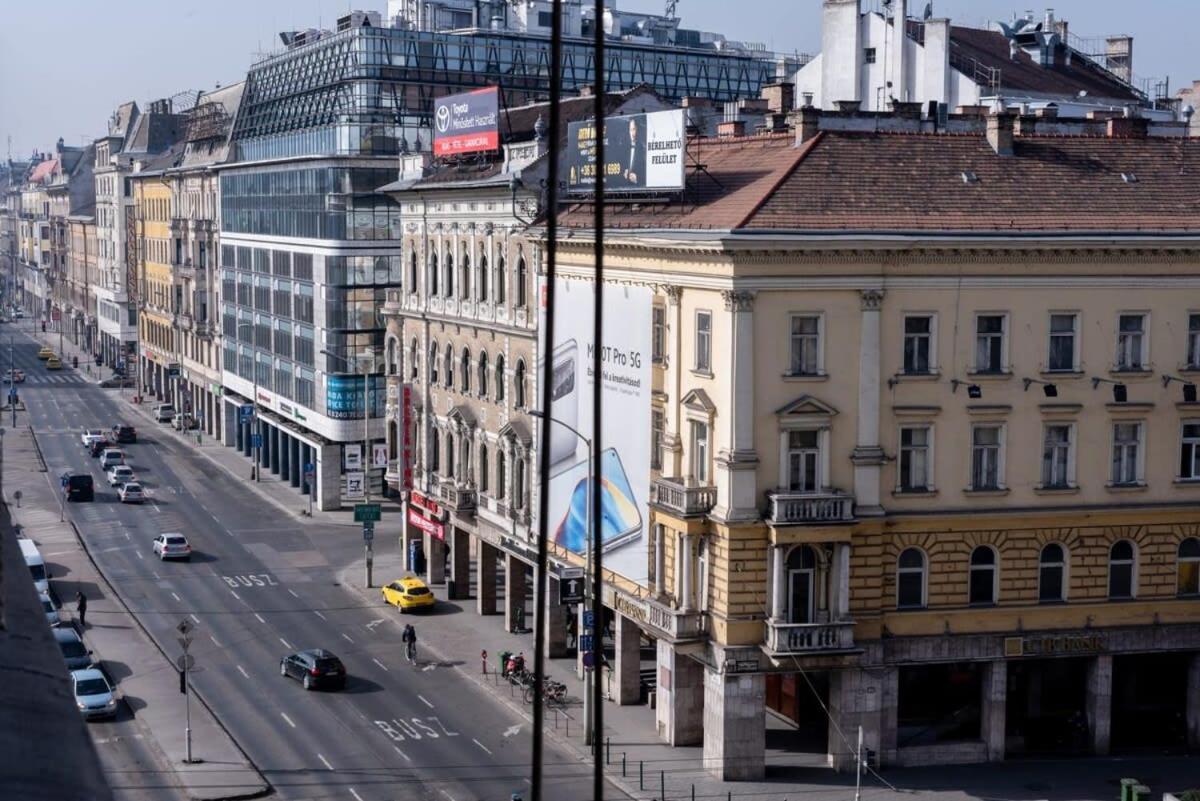Large Apartment At Perfect Central Location Budapest Exterior foto